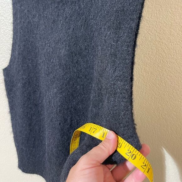 Sold  - Picture 5 of 6